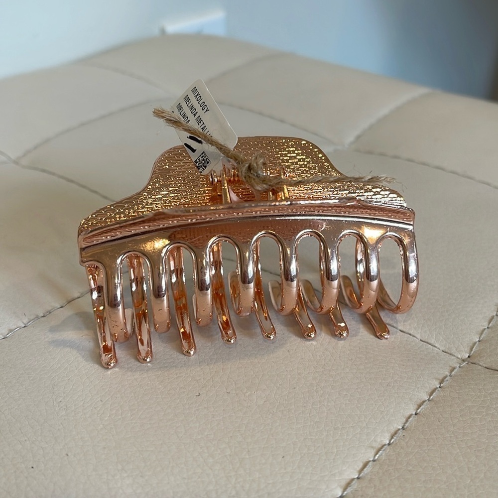 Metallic Rose Gold Claw Clip (NWT)